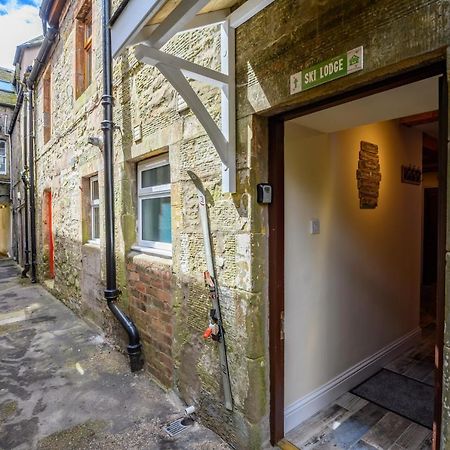 Anastasia'S Secret! Cupar Swiss Alpine Style Apartment Esterno foto