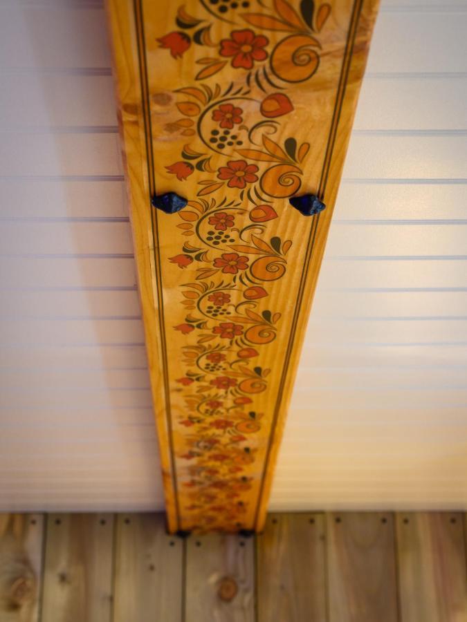 Anastasia'S Secret! Cupar Swiss Alpine Style Apartment Esterno foto